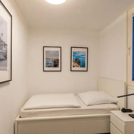 Haus Nordseebrandung 12 *